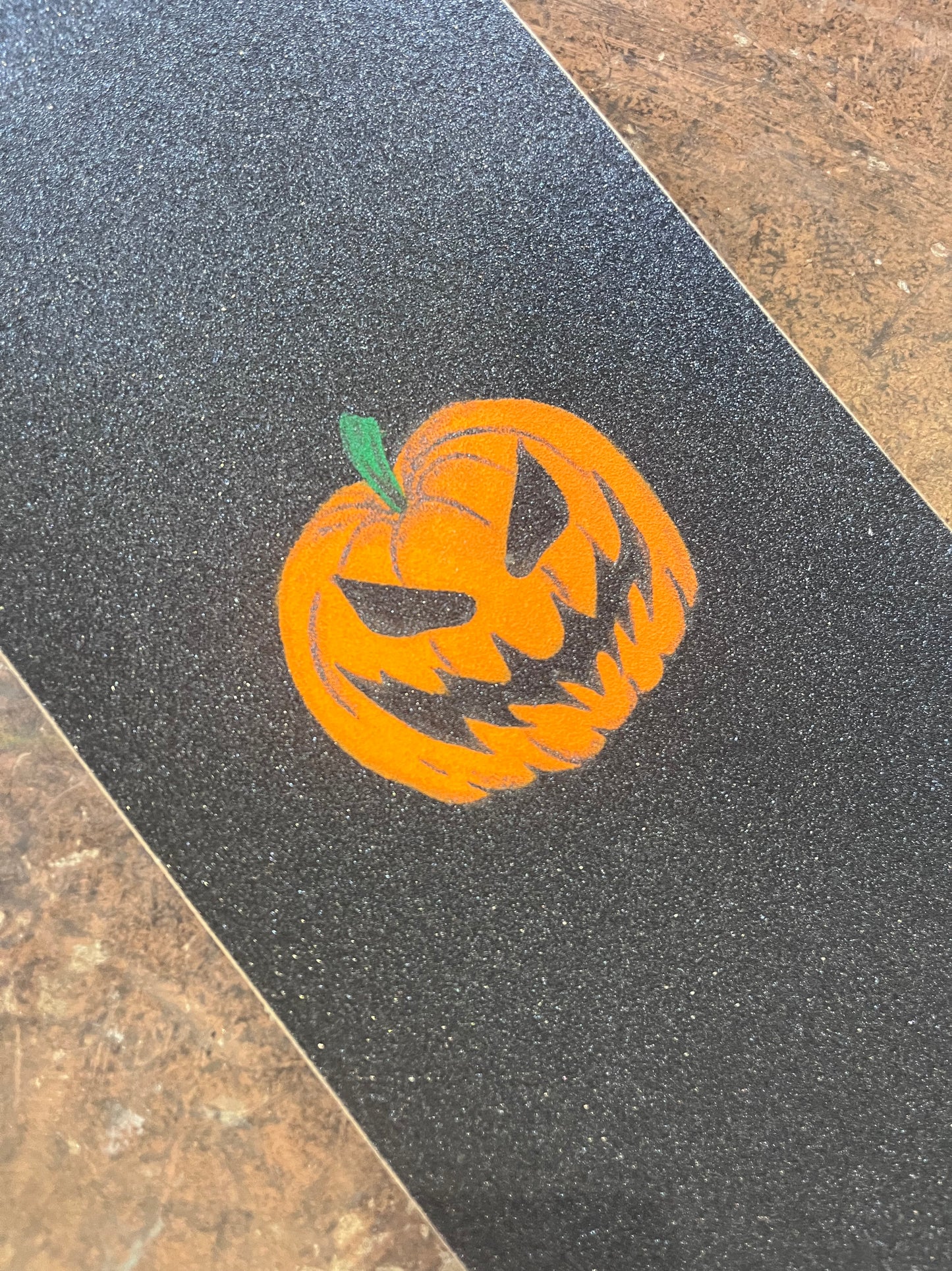 Jack-O-lantern Grip